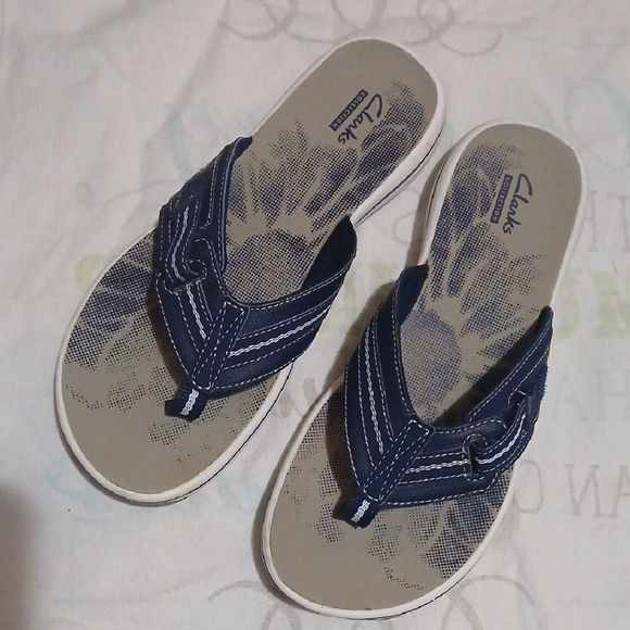 Clarks Collection Sandals - Picture 2 of 2